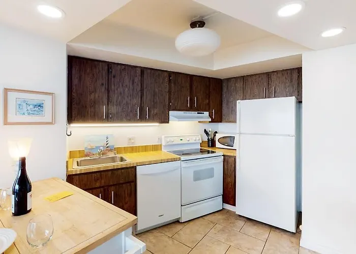 Delightful Well-equipped Beachfront With Balcony Views Pools & Gym * Ocean City